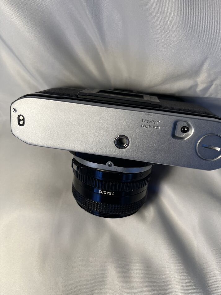 Sold Free Pentax Asahi K1000 with Vivitar 50 mm F1.9 in excellent