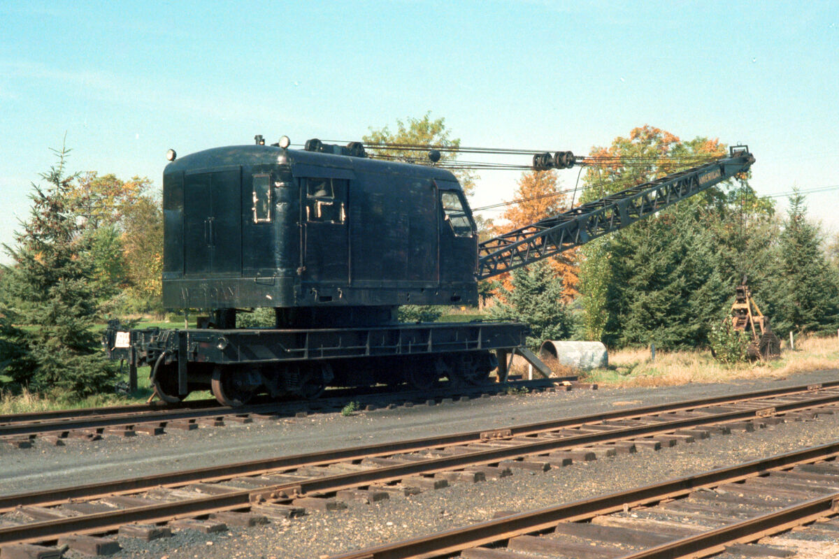 Crane used by ND to handle coal once it had been d...