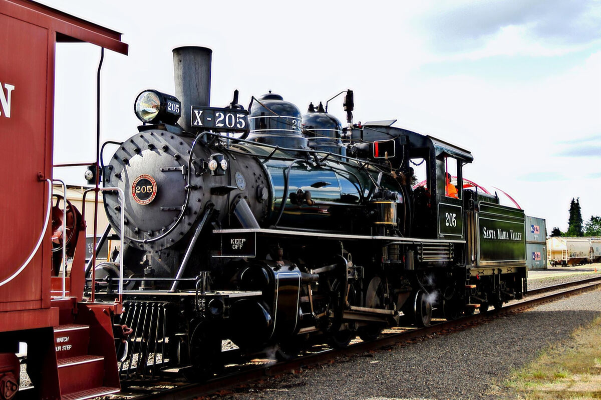 Friends of the Santa Maria Valley Railroad