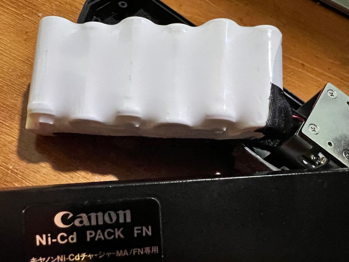 Battery pack rebuild: This Canon Ni-Cd Pack FN no longer holds a