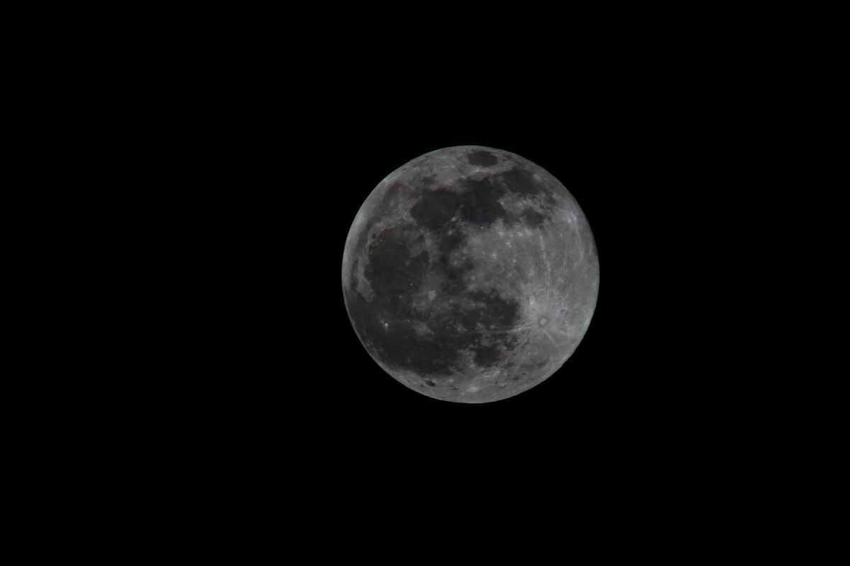 An image of the 'Pink' supermoon taken in April 20...