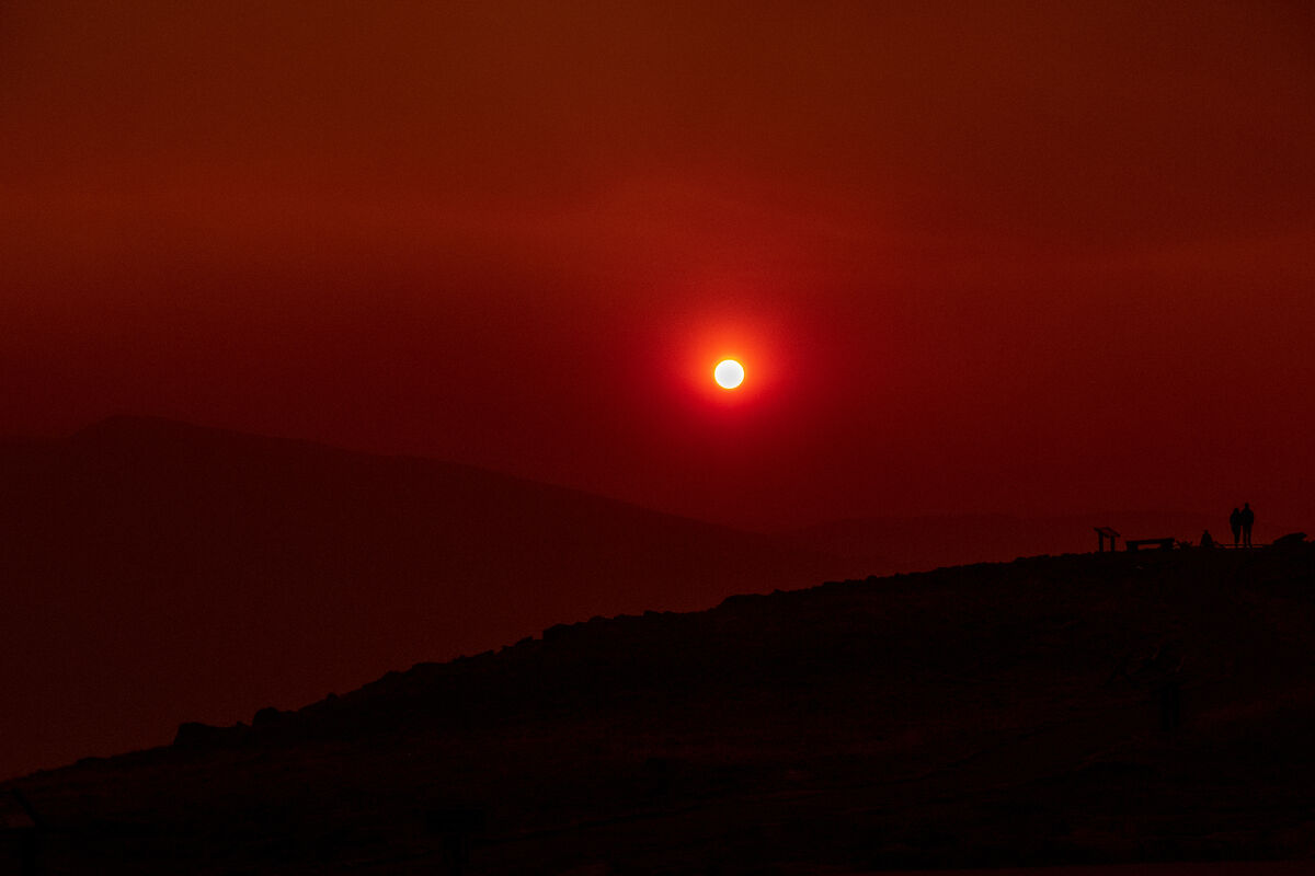 Rocky Mountain National Park Sunset through smoke ...