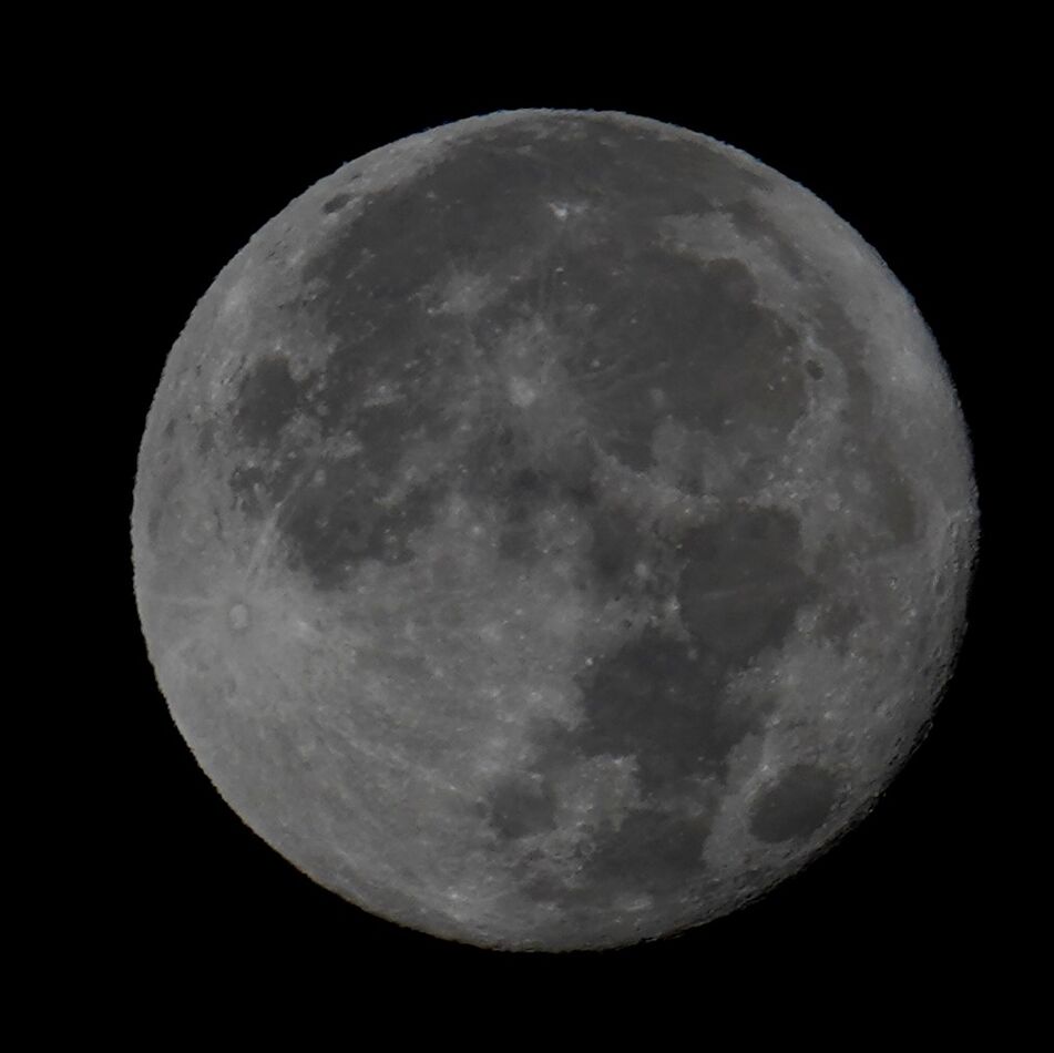 8/02 5:45 am  Early August super moon  DSC1087(2) ...