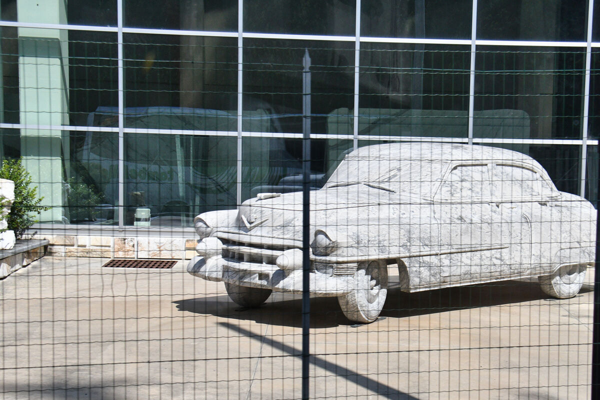 The white marble Cadillac carved from a single blo...