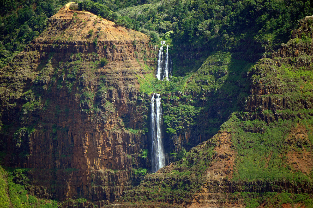 Waipoo Falls in the Waimea Canyon, Kauai, Hawaii -...