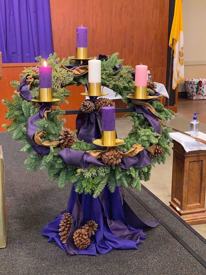 Advent Wreath at St. Thomas More Catholic Church, ...