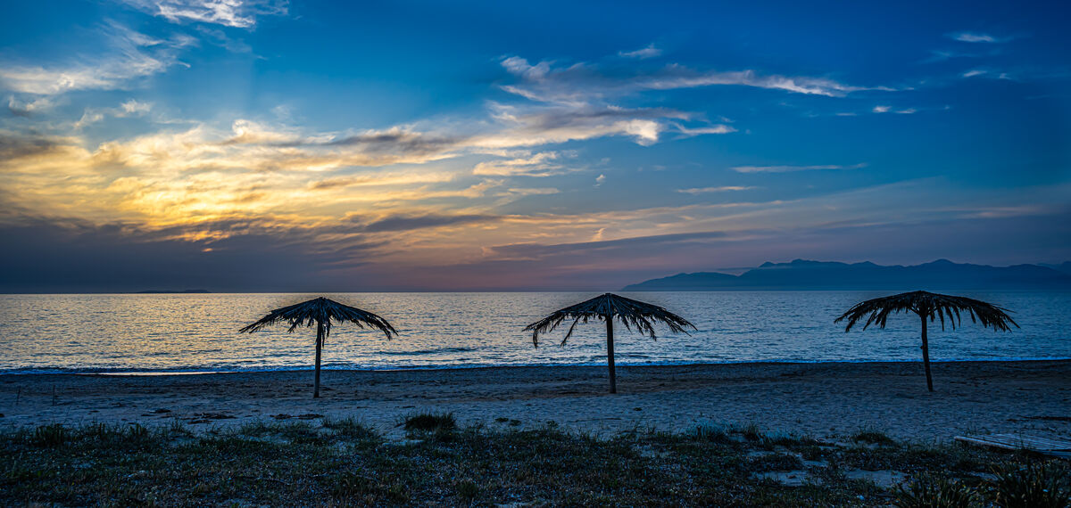 10 - Corfu/Acharavi - Sunset mood at Almyros Beach...