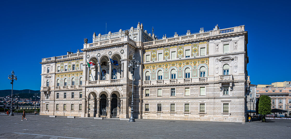 7 - Friuli/Trieste - Palace of the Prefecture, bui...