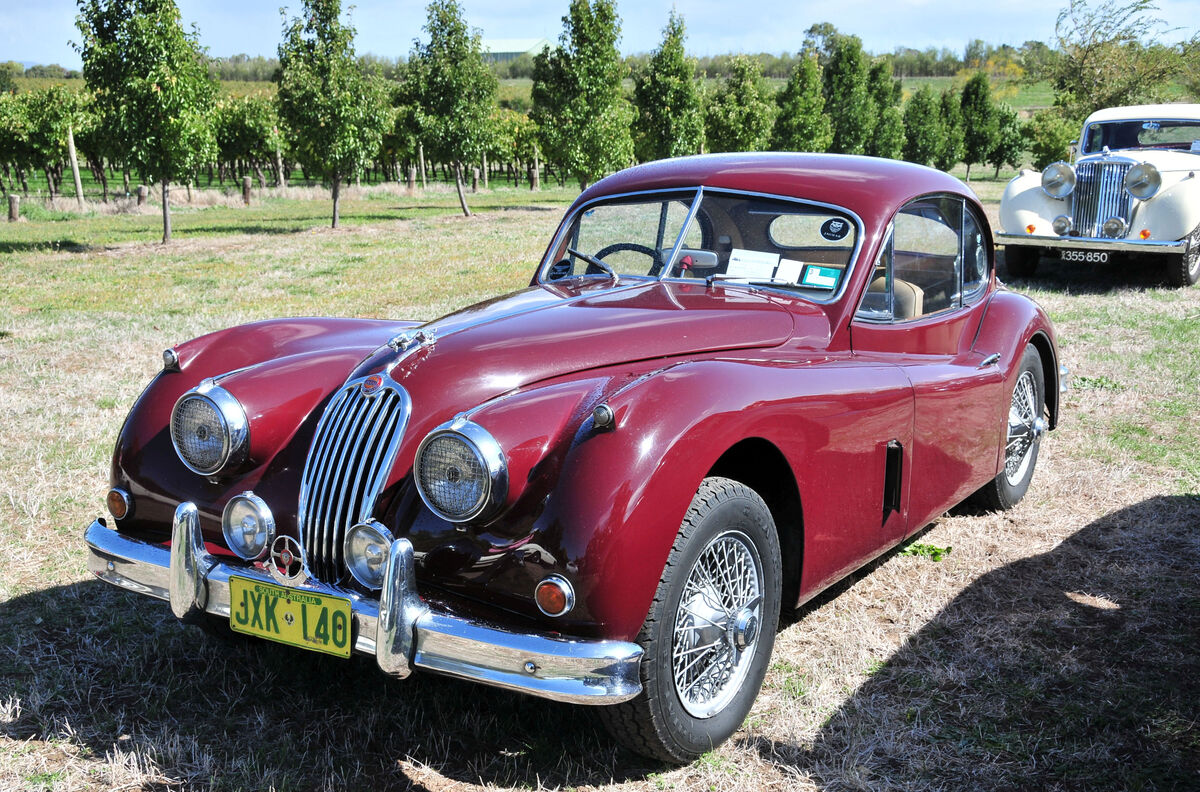 1954-1957 Jaguar XK140. Another one of my favourit...
