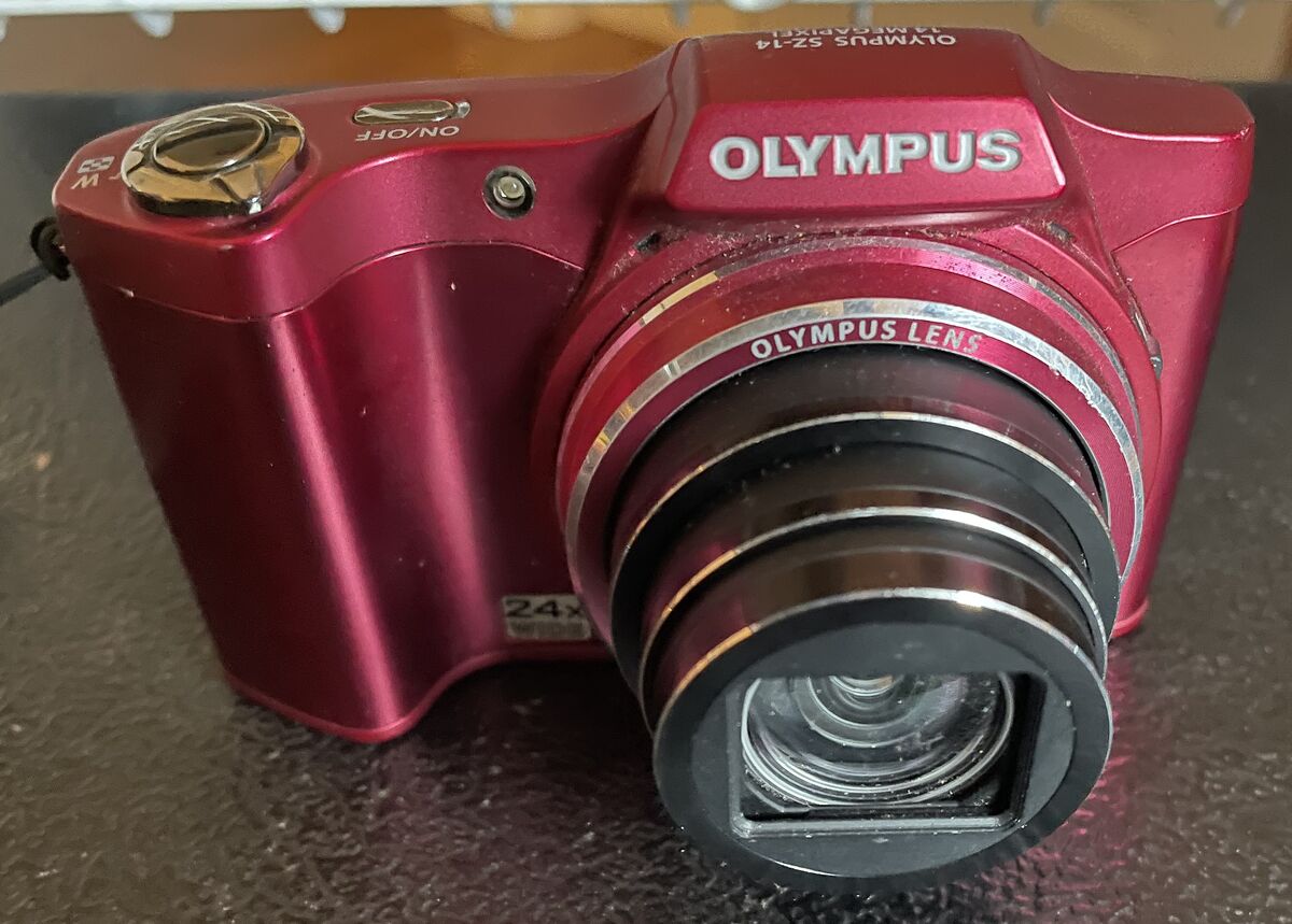 Olympus μ-7050 ピンク 14メガピクセル Olympus μ-7050 ピンク 14メガピクセル Olympus μ-7050 ピンク