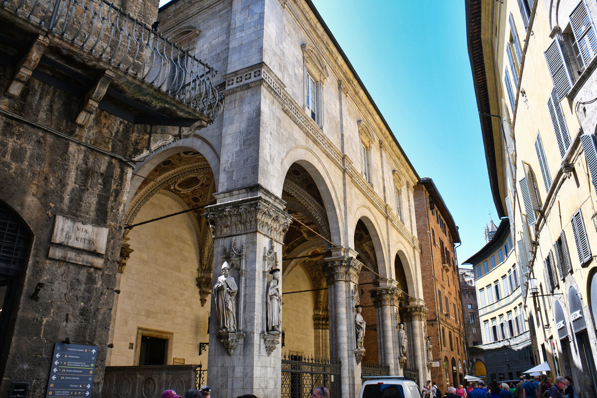 The Loggia Della Mercanzia - Designed by Sano di M...
