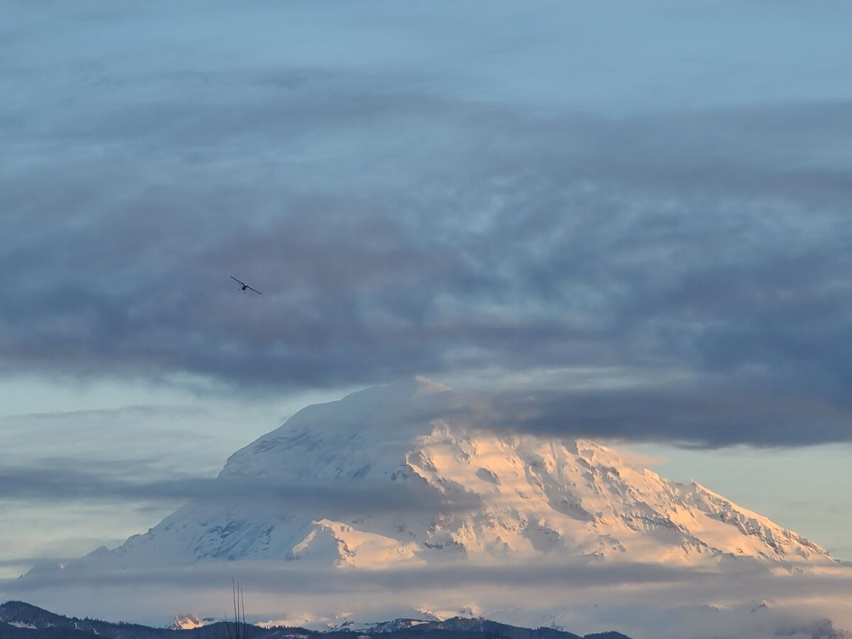 Mt Rainier partially visible through the clouds....