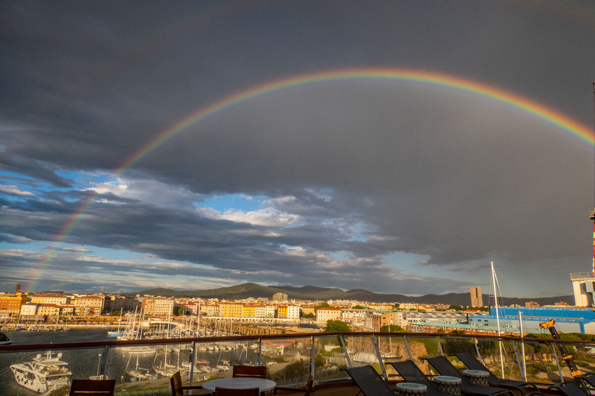 A rainbow over Livorno at dinner...