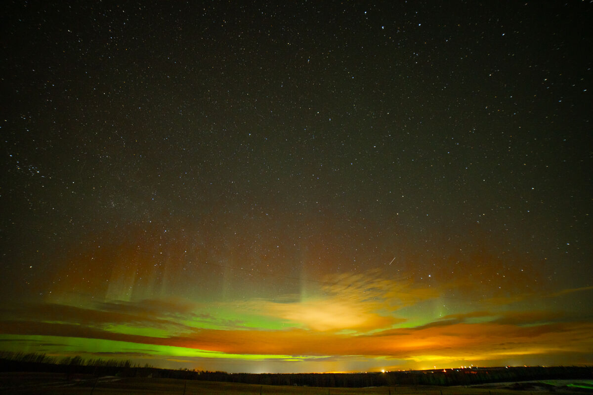 Aurora Borealis - A bit of a bust! Got a yellow Aurora email alert at ...