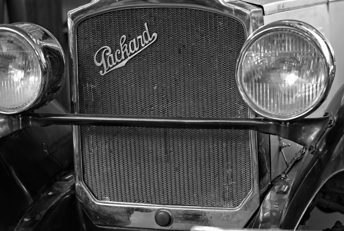 6 1924 era Packard sedan....