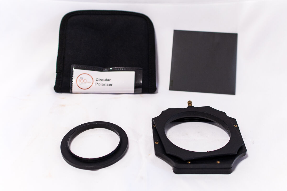 Lee 4 x 4 Filter Set: Lee Filter Set,100mm • Lee 100 Holder • Lee 4x6 ...