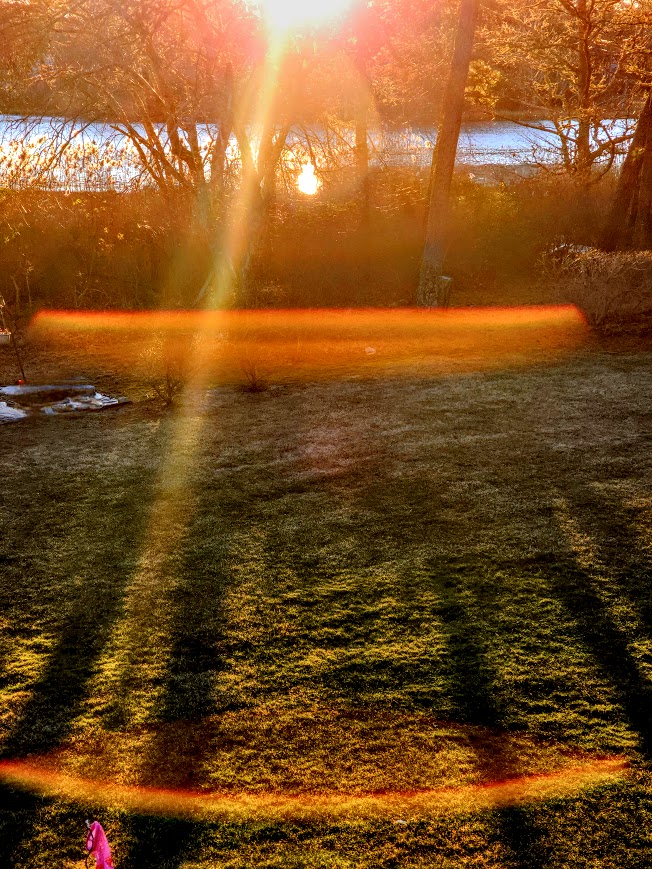Rings: . Sun rings.