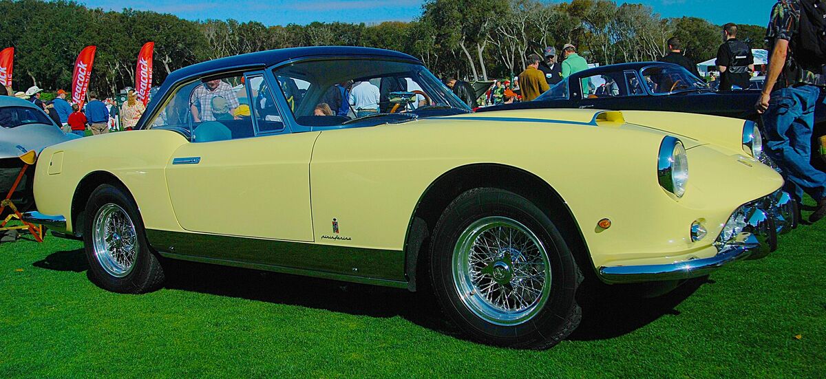 An ultra-rare Ferrari road car: This is a 1961 400 SuperAmerica ...