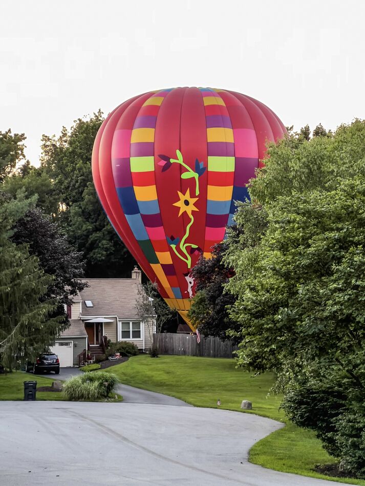 Threading the Needle: Hot air balloon, running out of daylight and wind ...