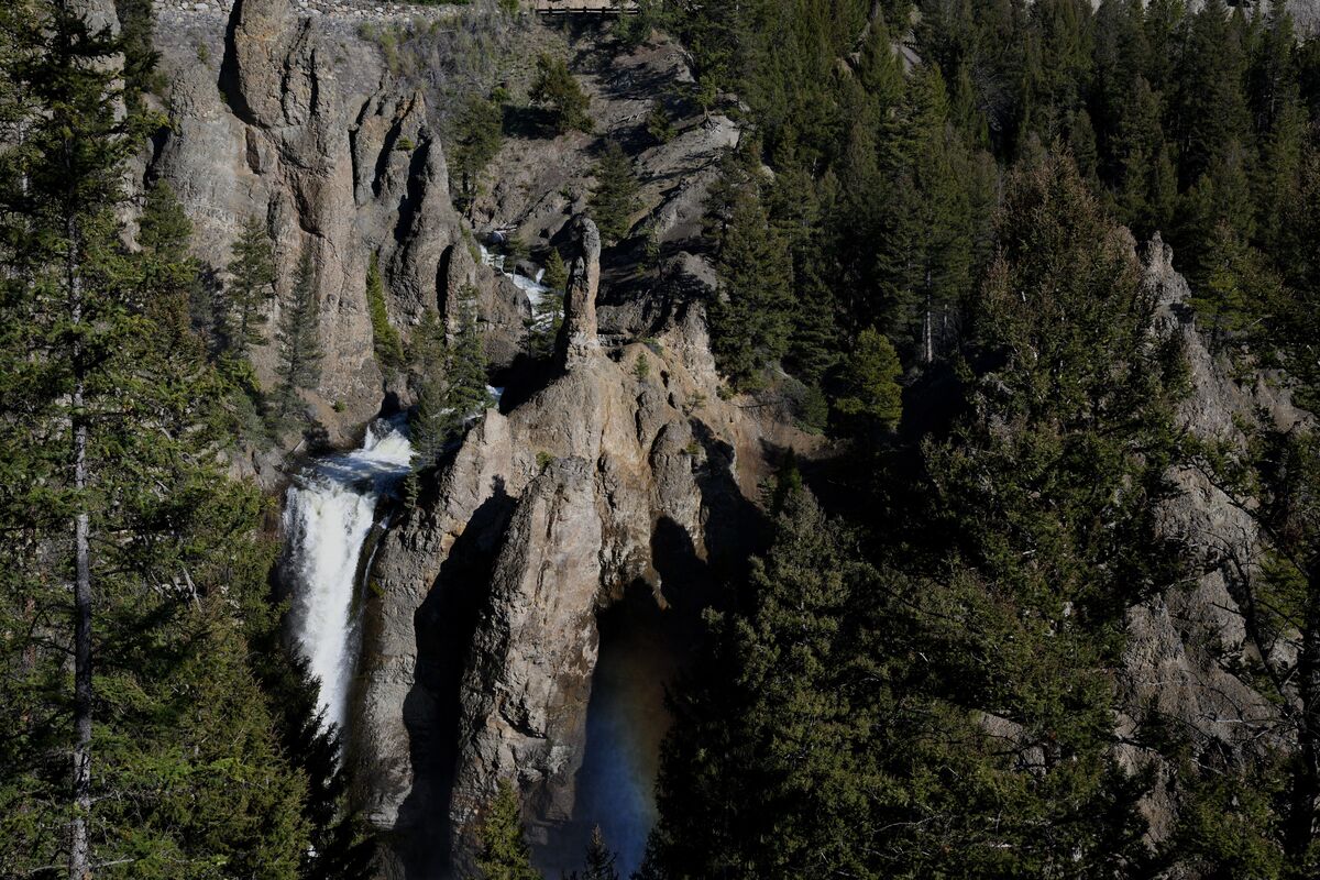Tower Fall Rocks Tower Fall Area, Yellowstone: June pics. Bannock Ford is part of the ...