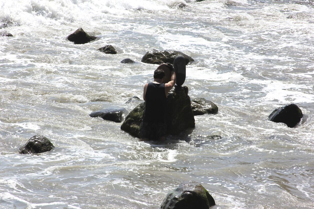 Balancing Rocks Surf Balancing: Here is a good one... At the beach I was watching a man in ...